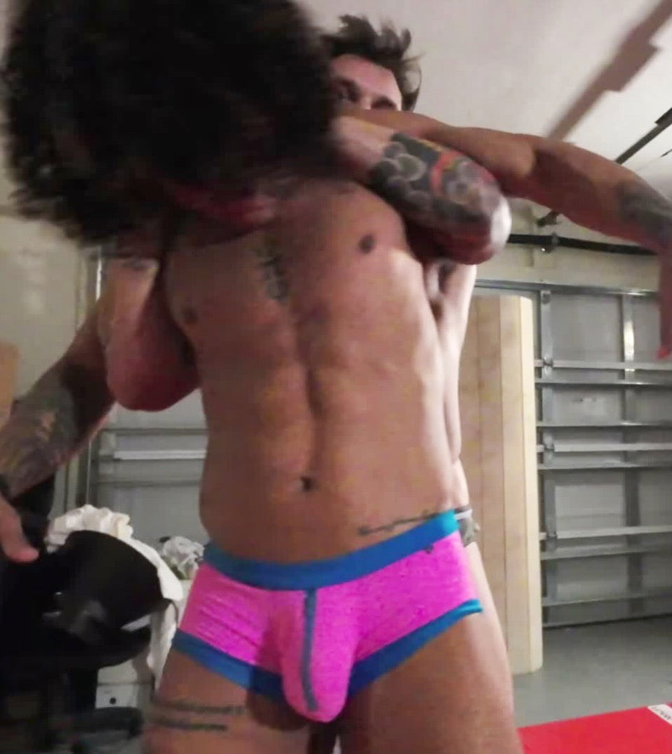 Full nelson showing abs thunders