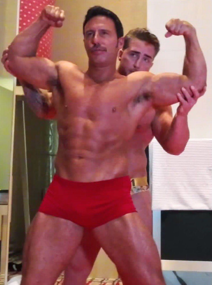 double bicep flexing