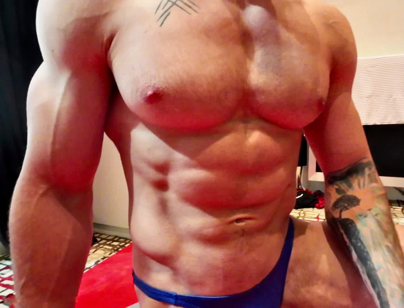 Cason pecs and abs thunders