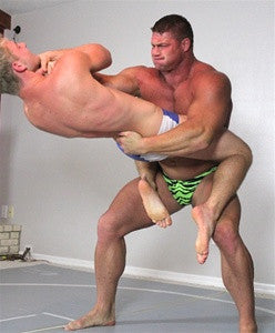 Johnny Bravo Tak lift and carry bearhug big vs little