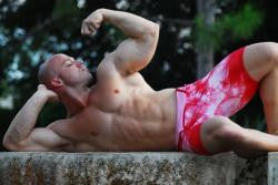 kyle stevens flex and pose muscle worship abs chest pecs arms bicep 