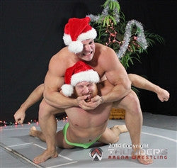 Dominic vs Frey Battle of the Pink Christmas Lights - Christmas Chaos 2014