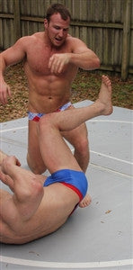 Frey Cuban Wrestling grappling Thunders Arena outdoors bodybuilder 