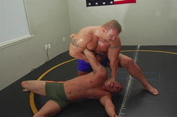 Dusty arm lock Los big arm bicep abs pecs