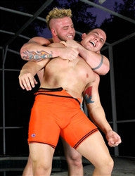 Bear Atom head lock headlock 