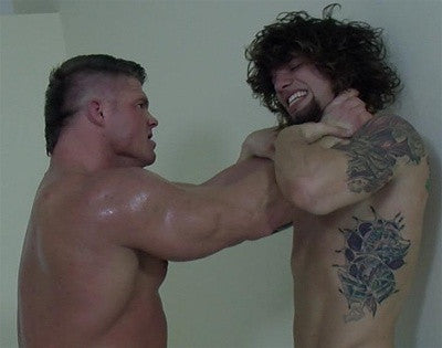 Johnny Bravo Big Sexy chokehold choke submission submit Thunders Arena