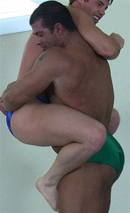 cameron matthews max muscle lift and carry bearhug submission hold submit
