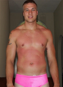 Griffin pose chest pecs abs arms Thunders arena