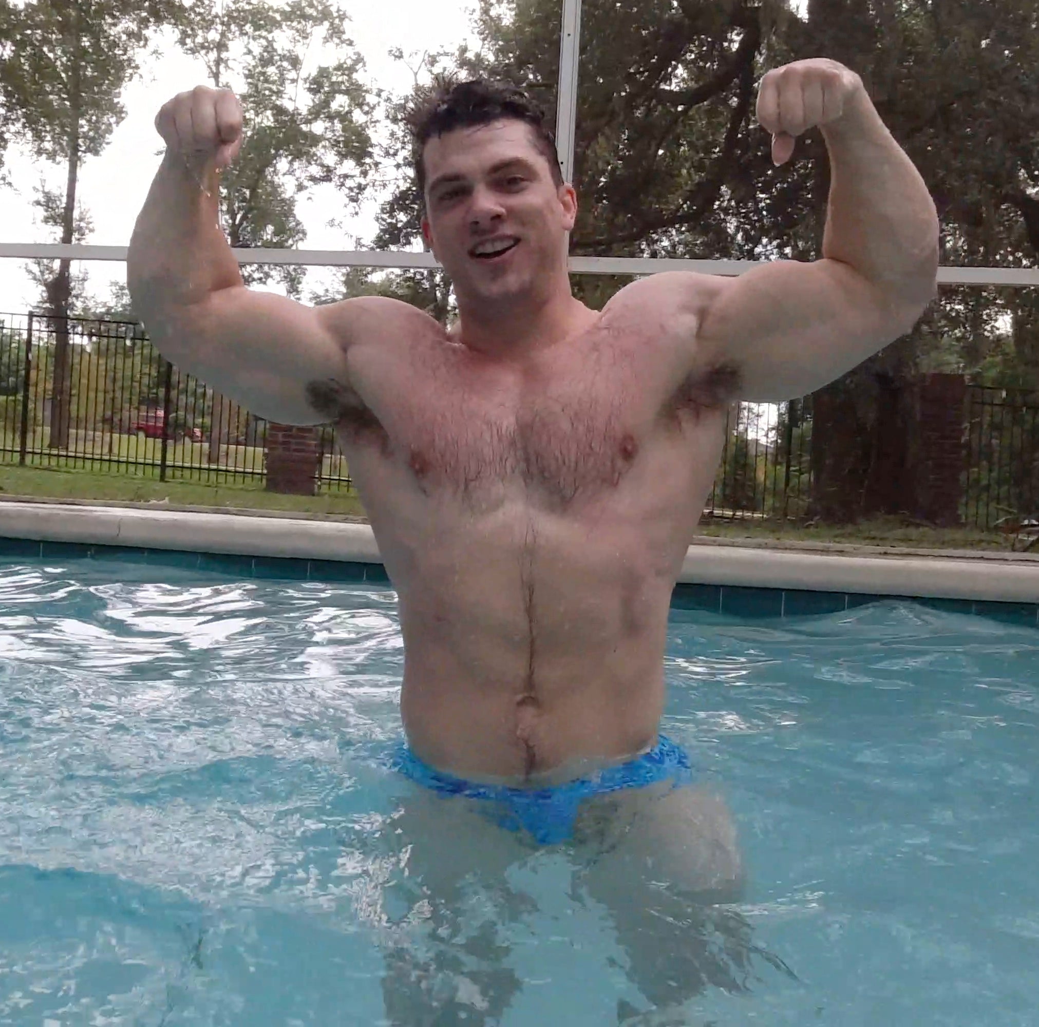 Simpson double bicep flexing victory pose