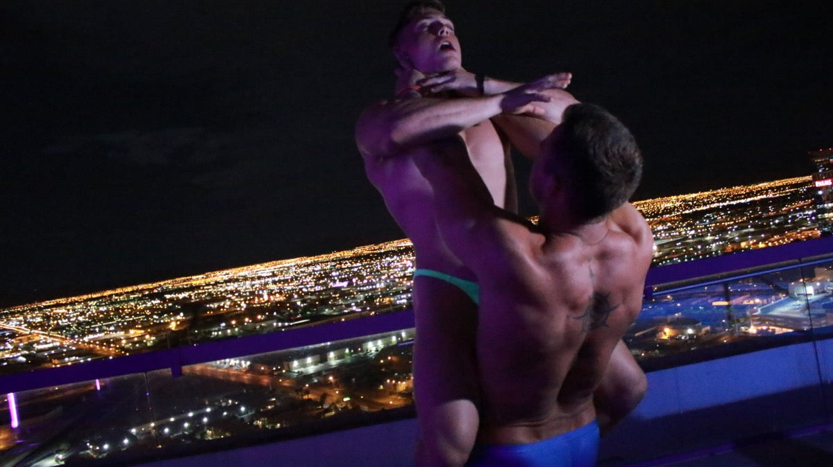 mens muscle wrestling