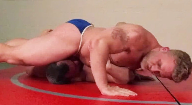 Iceman pushups over Hawk's face