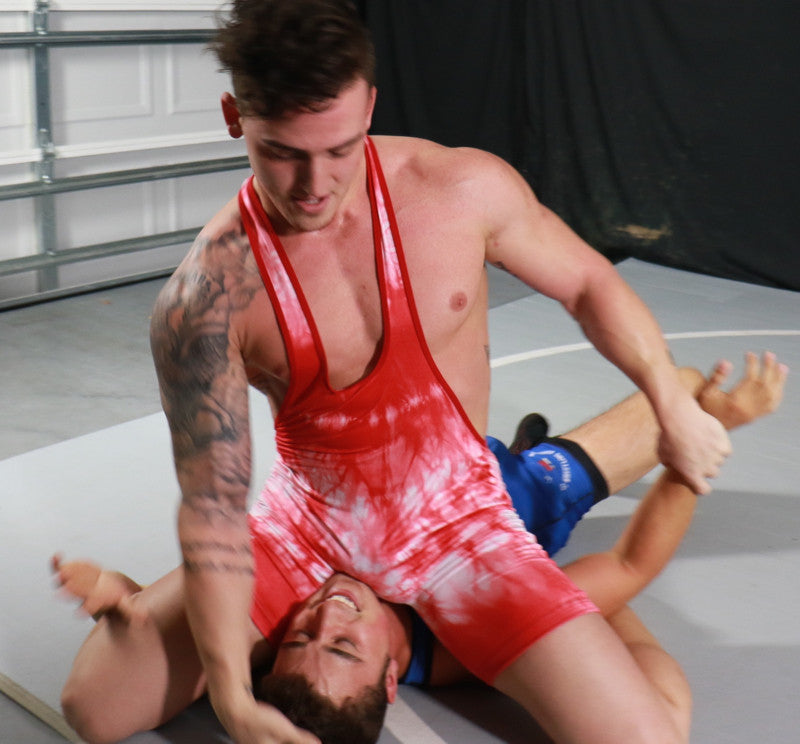 Marco Bolt head scissors singlet pinned