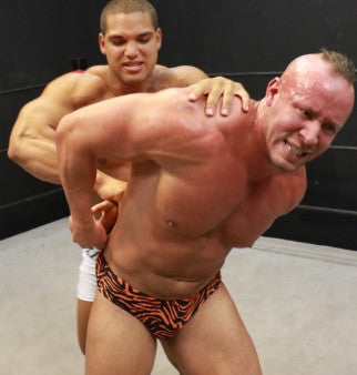 Dozer arm lock Brute big arm pecs