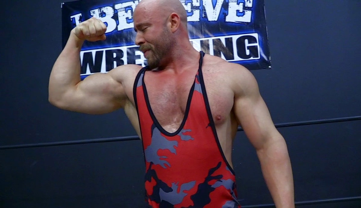 Brute flexes his biceps at Thunders Arena Wrestling. 
