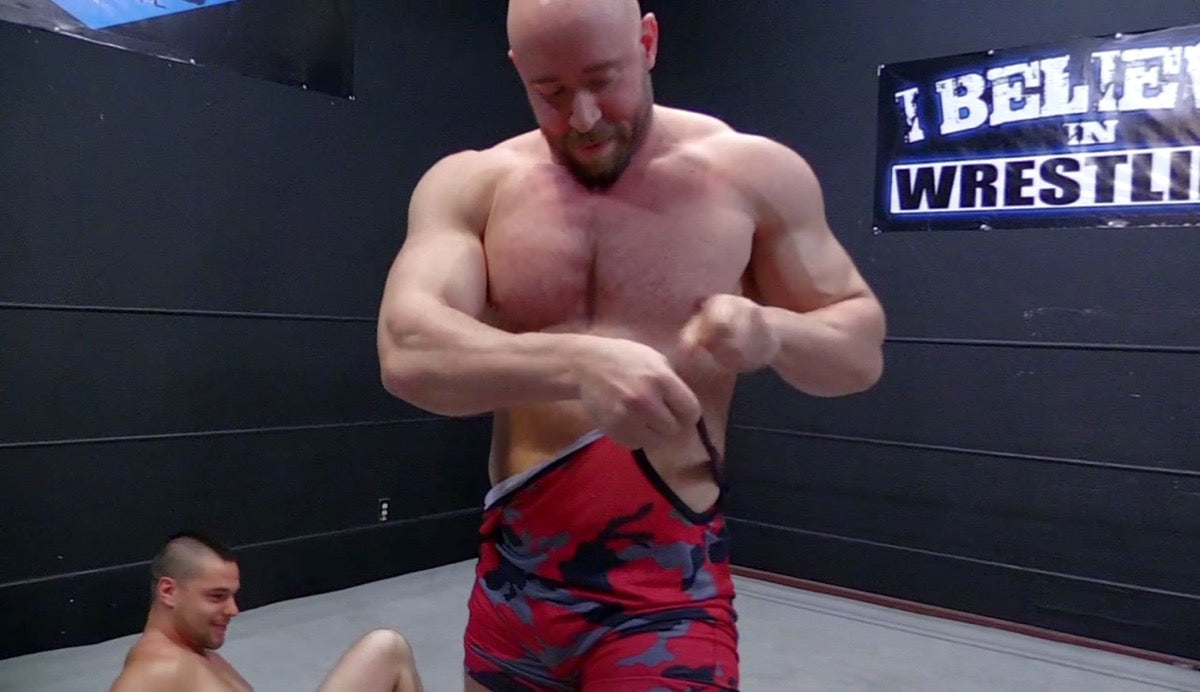 Brute flexes his shoulders at Thunders Arena Wrestling. 