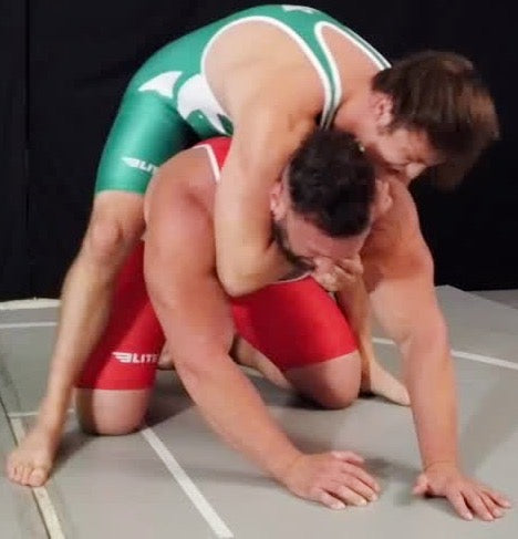 Thunders Arena Half nelson