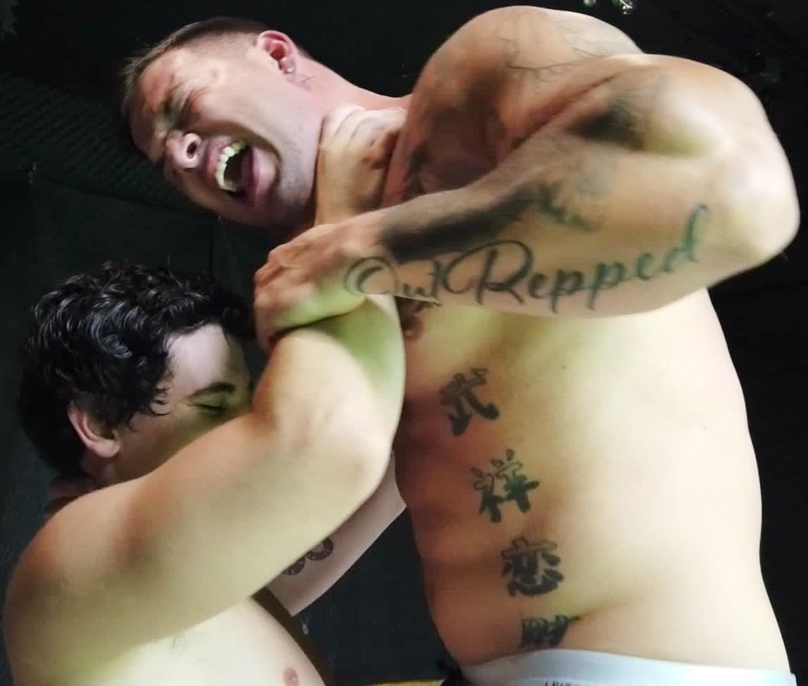 choke hold lift and carry