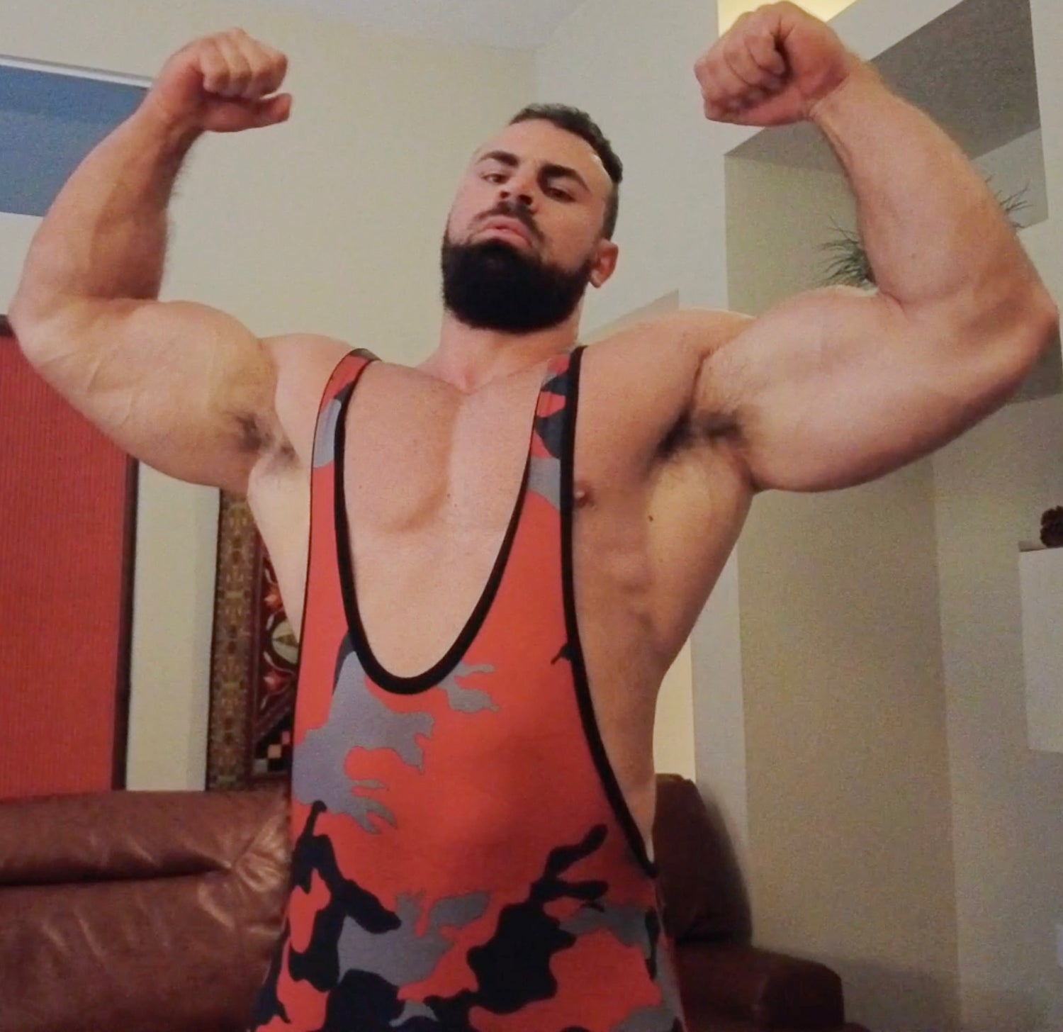 Rome double bicep flexing