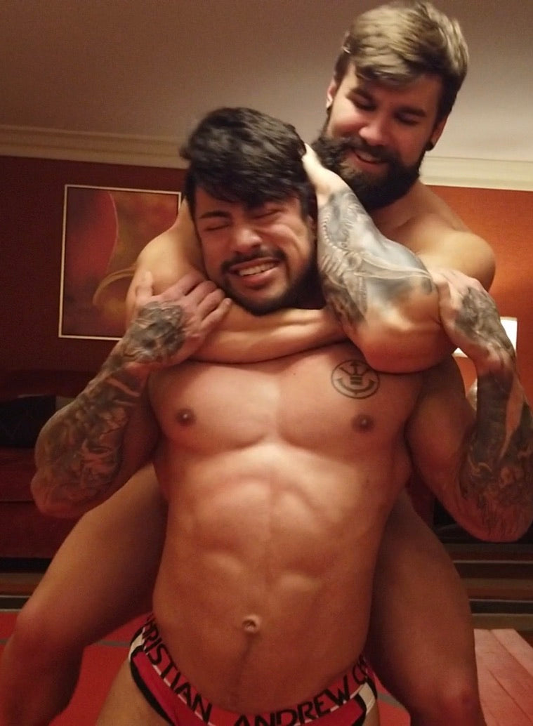 Kuma being choked out by Loki