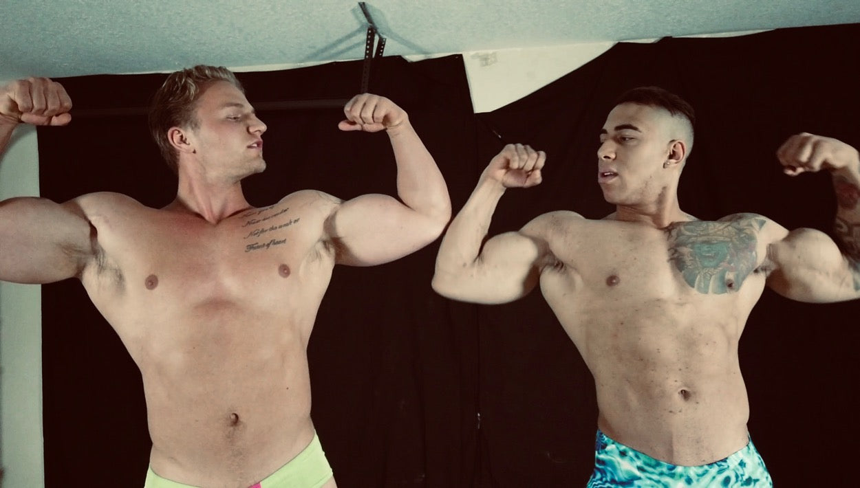 double bicep flex comparison