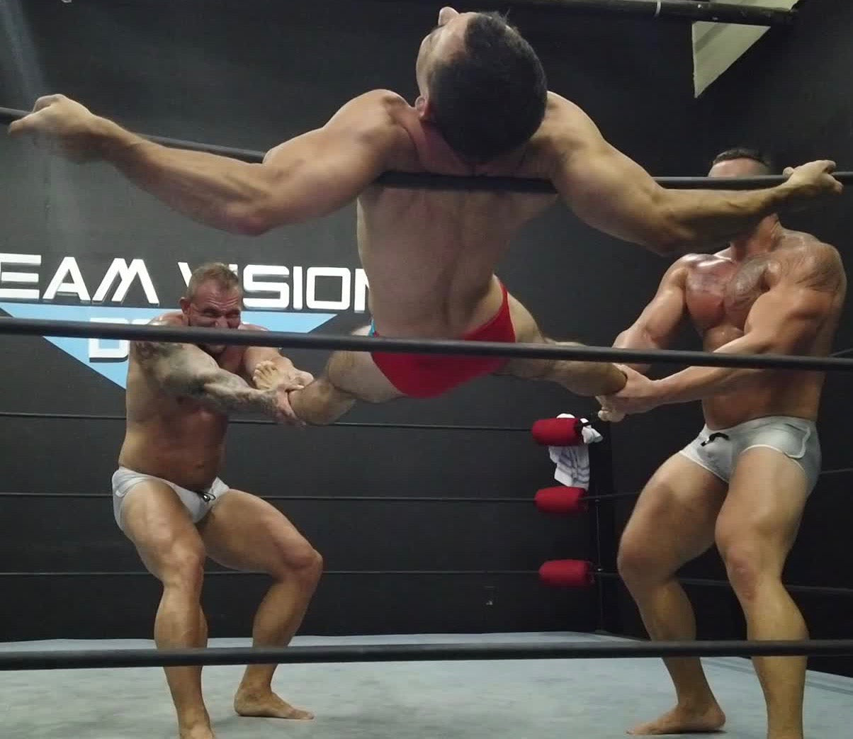 rope torture kid romeo stallion bull