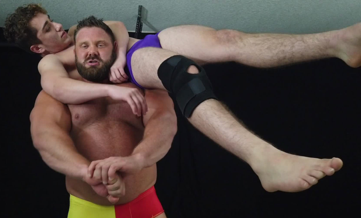 little vs big mountain Andre wrestling thunders arena fireman's carry