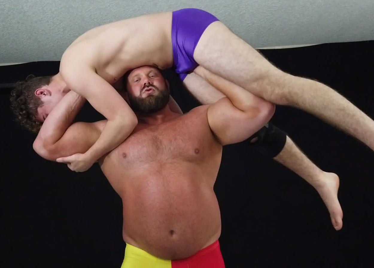 little vs big mountain Andre wrestling thunders arena gorilla press