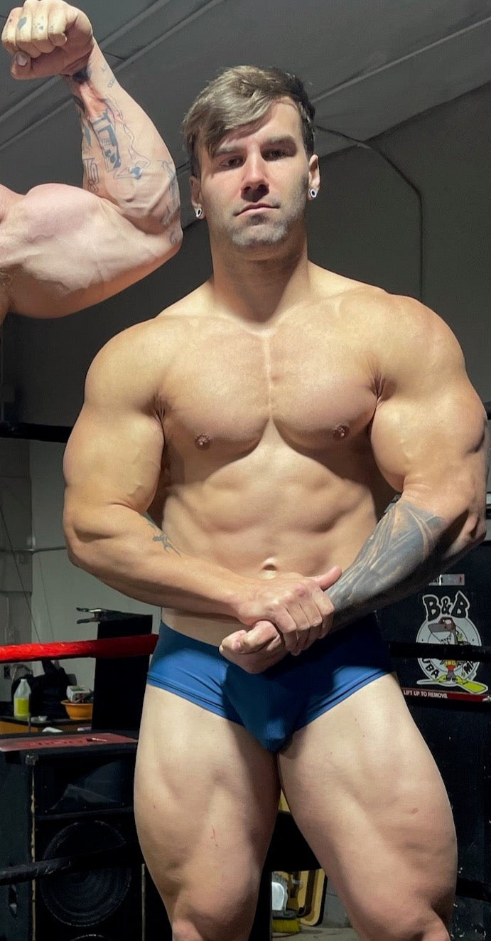 Loki most muscular flex