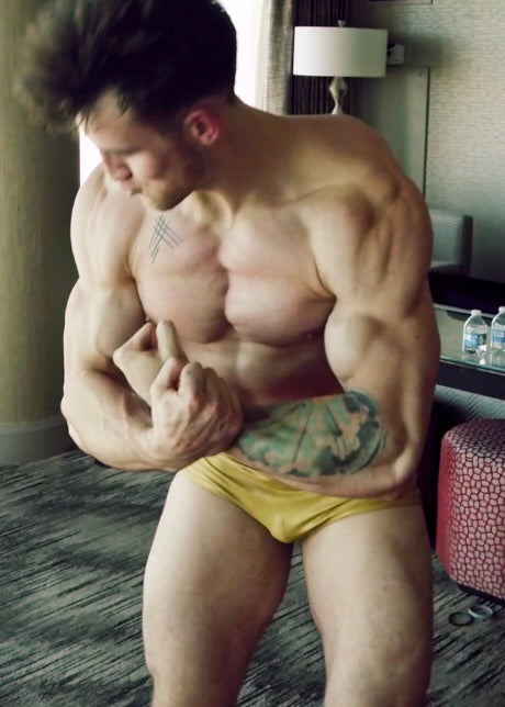 Cason upper body flexing