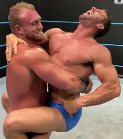 bearhug  Gunnar cash thunders arena wrestling