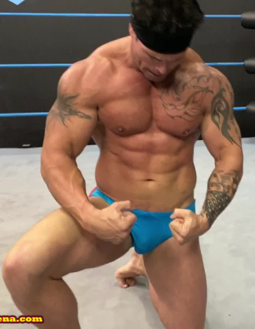 Gunnar justice thunders arena wrestling abs chest flex