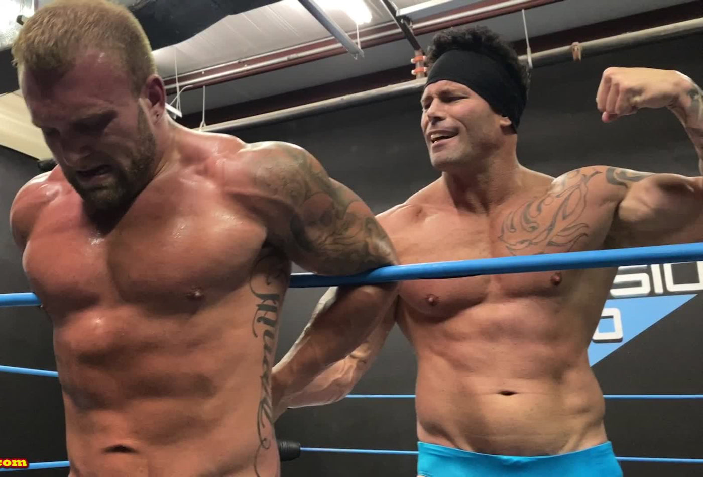 Gunnar justice thunders arena wrestling rope bicep flex