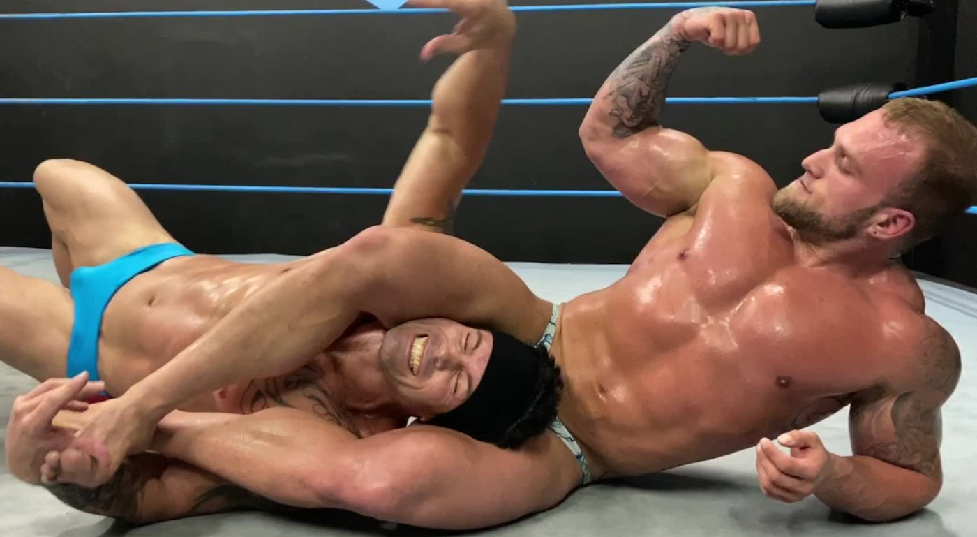 Gunnar justice thunders arena wrestling head scissor