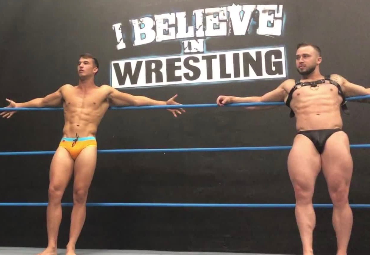 kasee Dom Knight abs