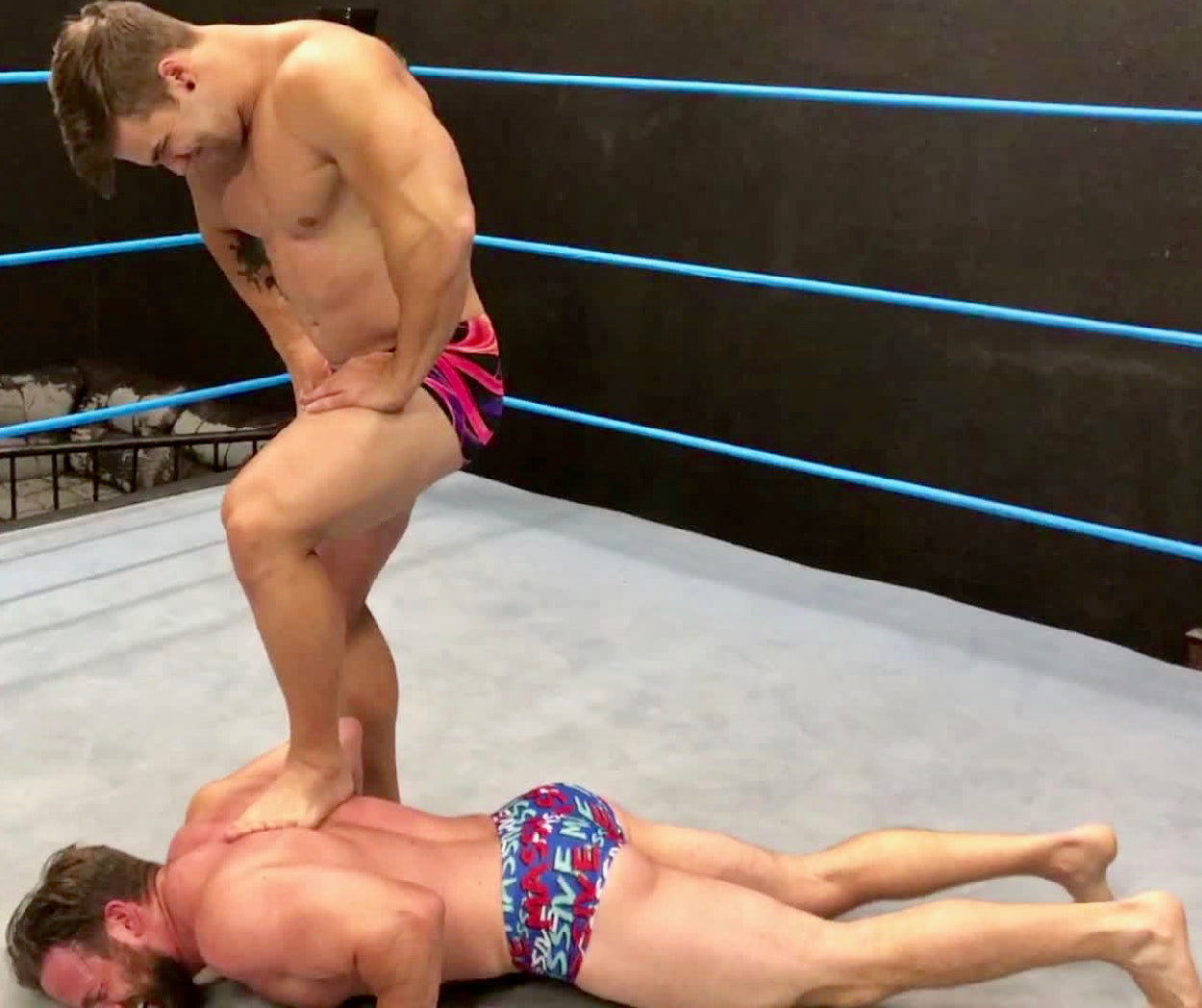 Loki pins Joey King at Thunders Arena Wrestling.