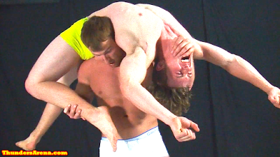 frey scrappy lift and carry torture rack submission hold back submit