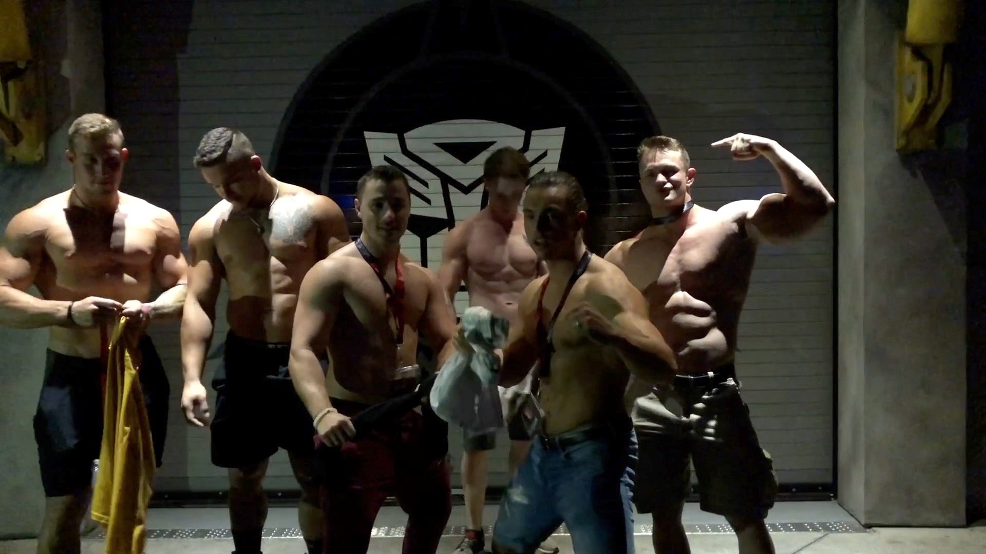 Thunders at Universal - Behind The Scenes