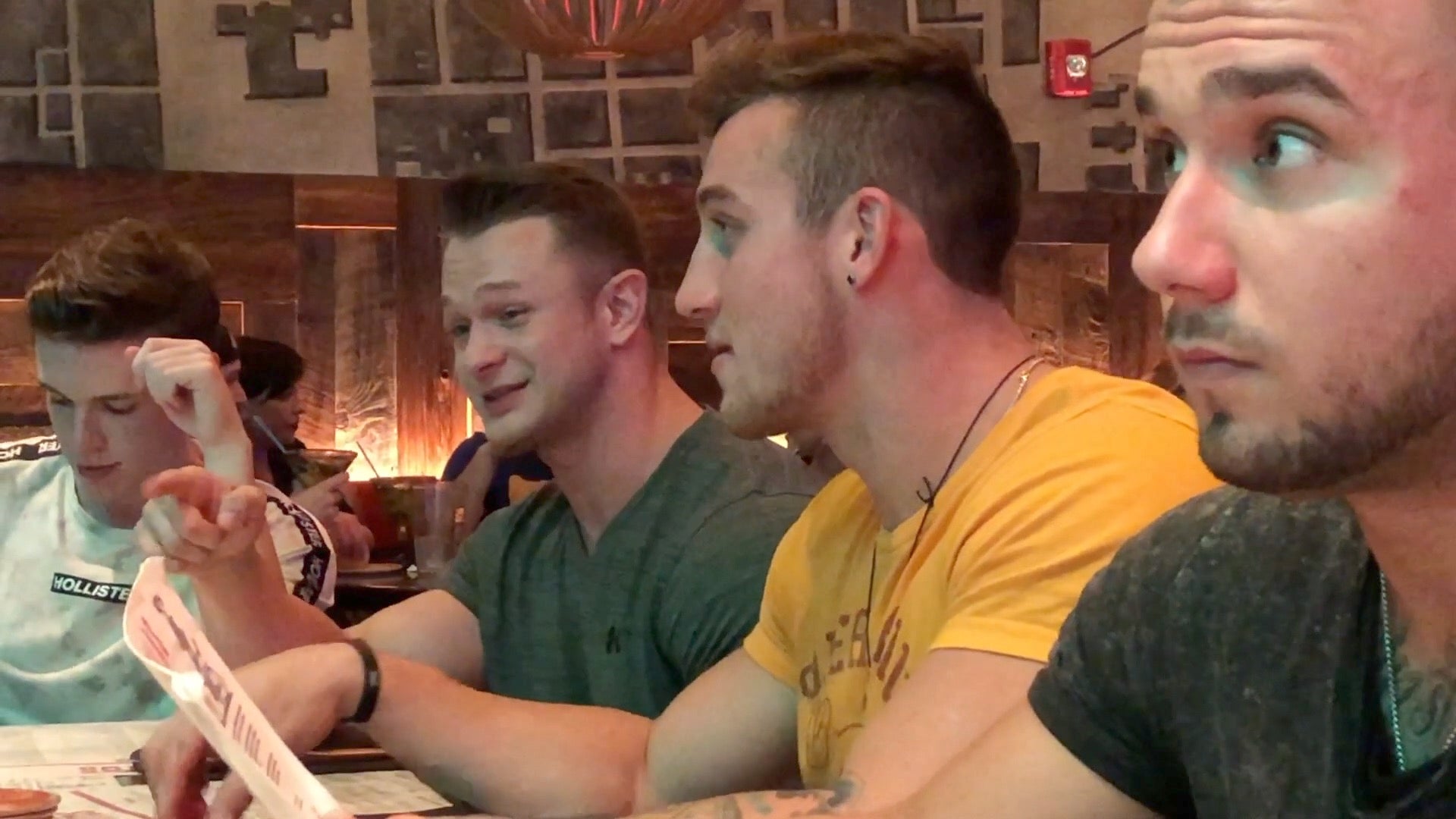 Thunders at Universal - Behind The Scenes