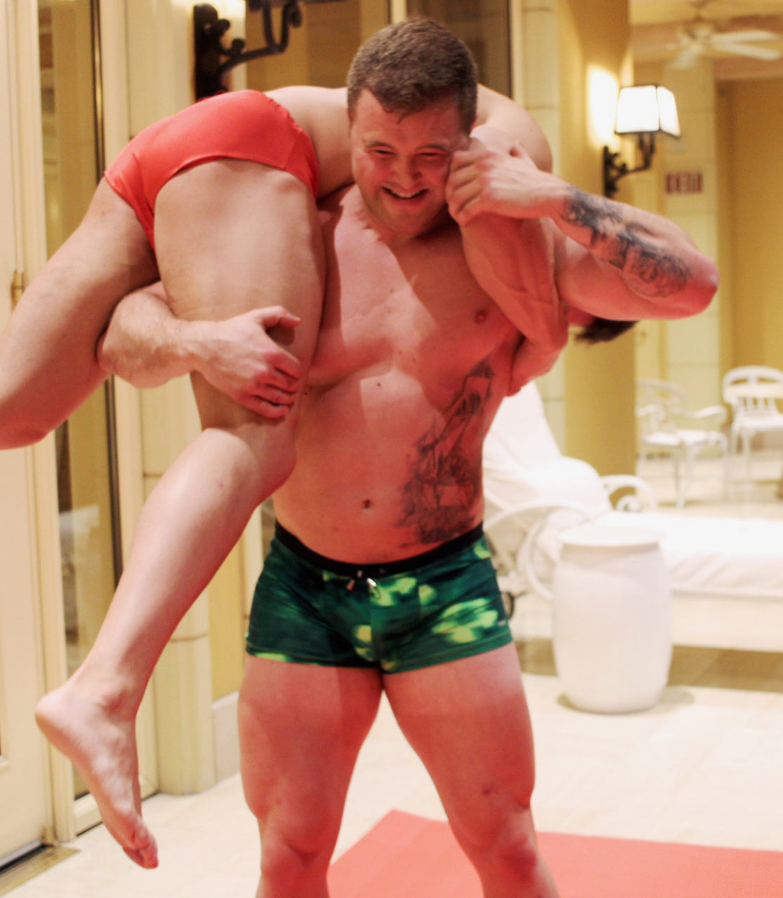 Jarhead carrying cap on his shoulders