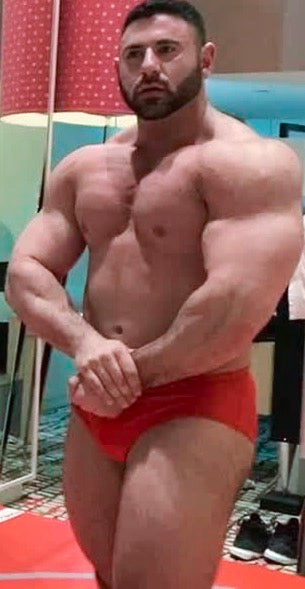 Gino flexes his biceps at Thunders Arena Wrestling. 