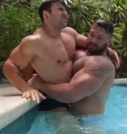 Bearhug in pool