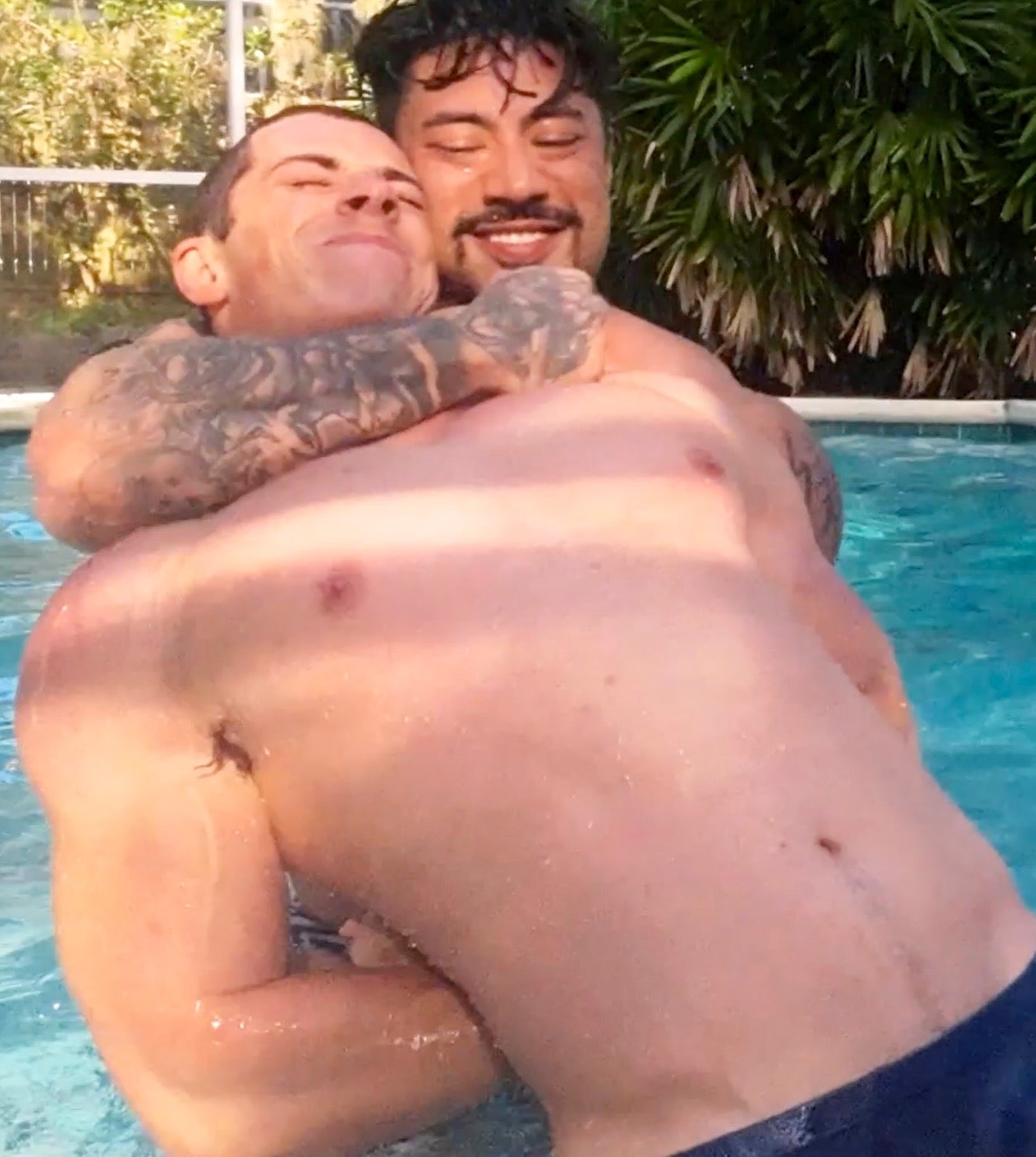 rear sleeper and chicken wing combo