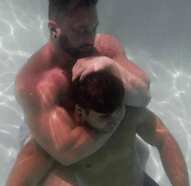 Half Nelson underwater