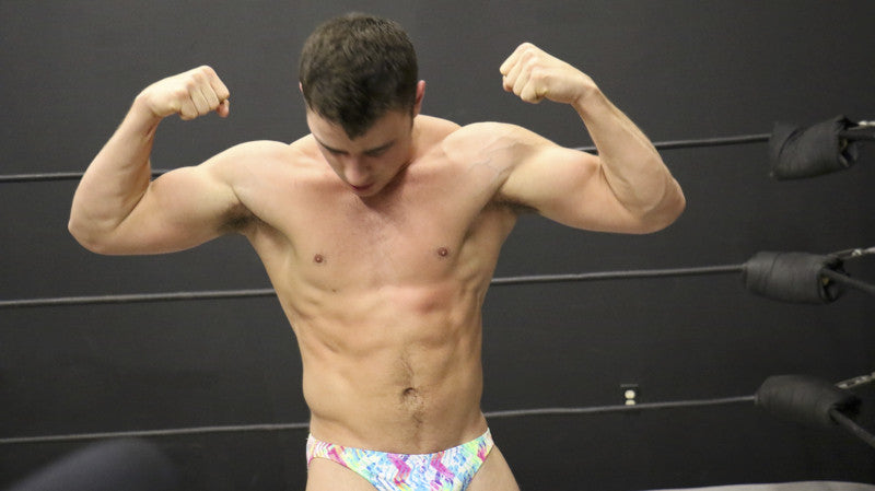 Bolt double bicep flex abs pecs chest arms