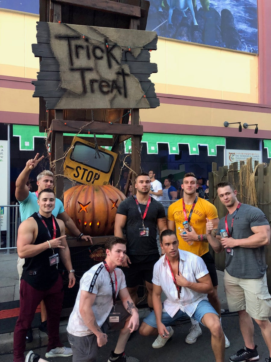 Thunders at Universal - Behind The Scenes